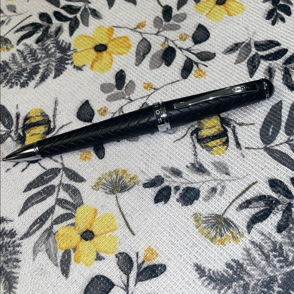 Elegant Black Textured Pen 🖊️ by Cross